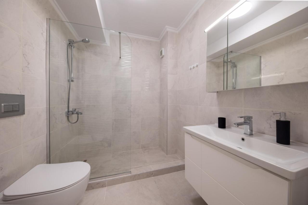 Aurora Apartments Mamaia Eksteriør billede