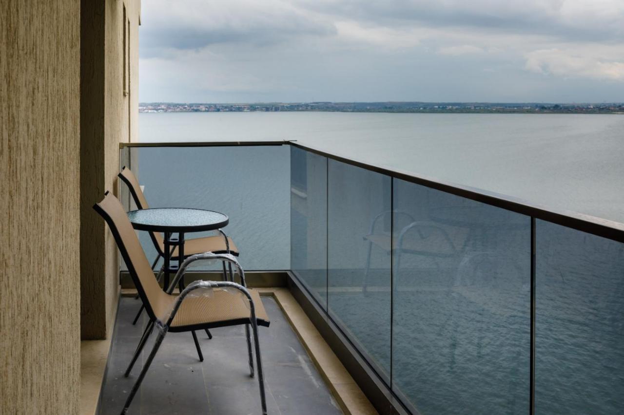 Aurora Apartments Mamaia Eksteriør billede